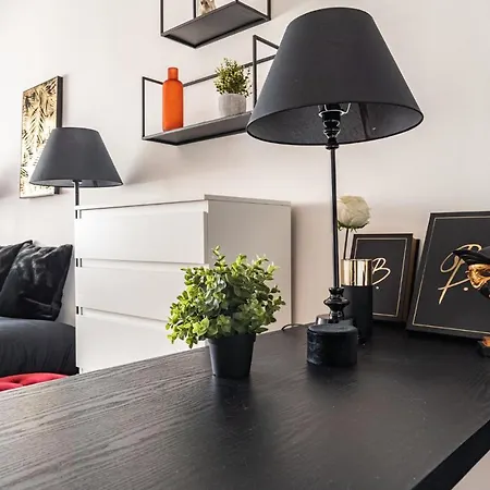 Akicity Alameda Yellow Appartement